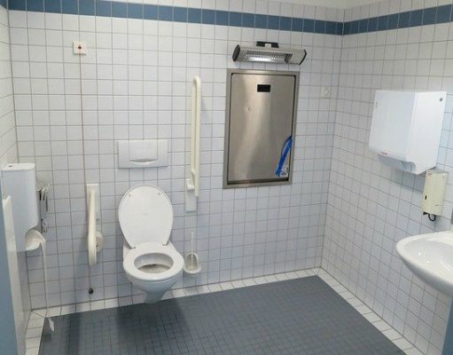 Dozownik papieru w toalecie